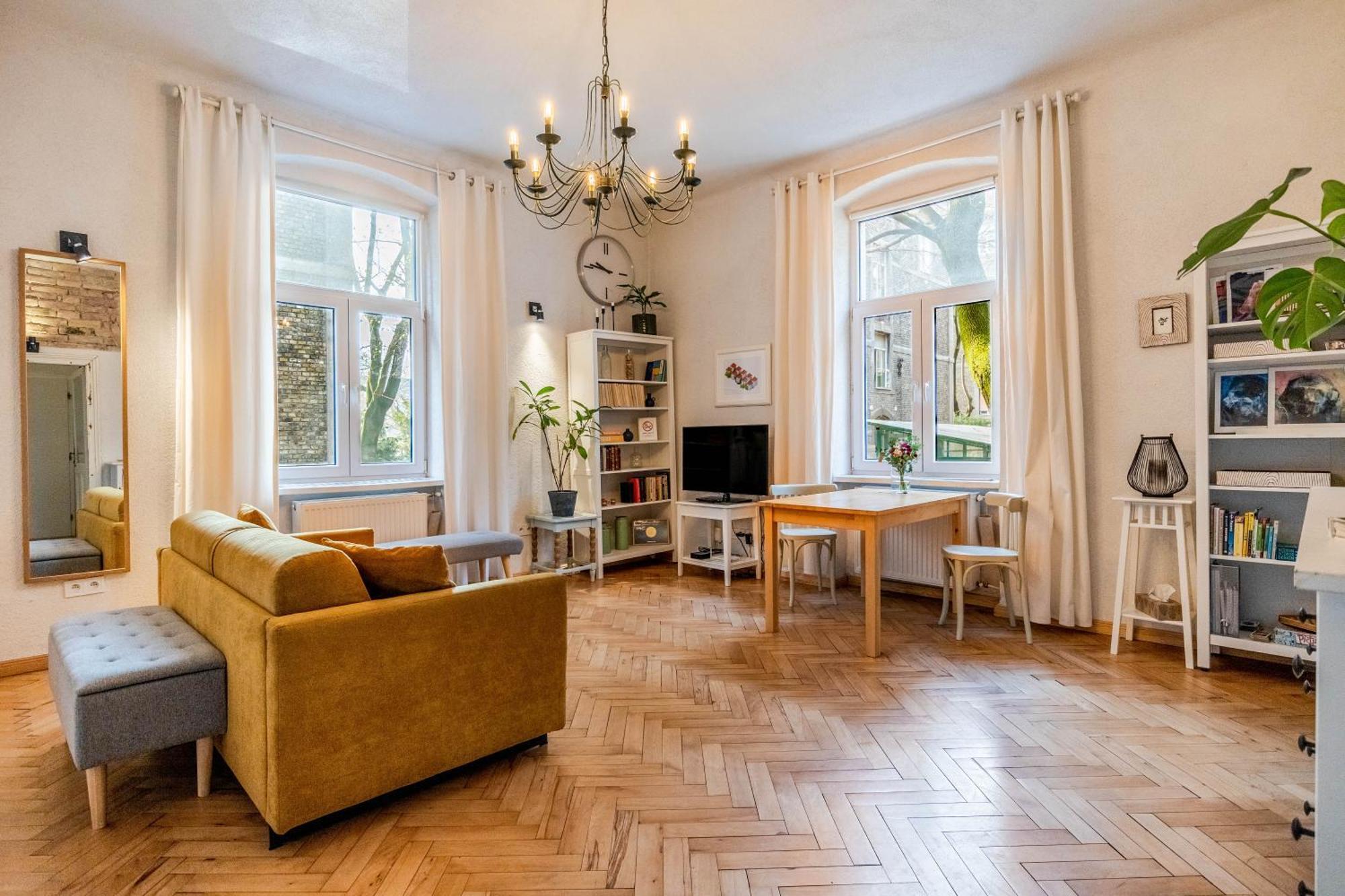Historical Wine Apartment Μπρατισλάβα Εξωτερικό φωτογραφία